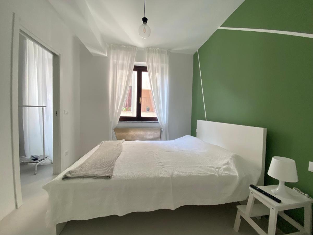 Lovingstresa 2 Brand New Apartment Esterno foto